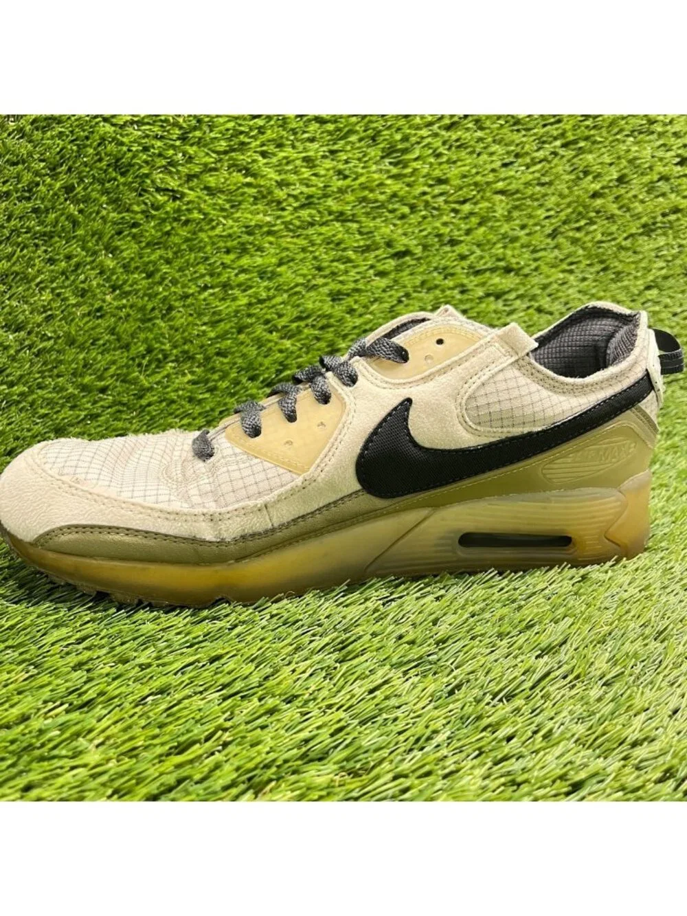 Nike Air Max Terrascape 90 Mens Size 11.5 Beige Athletic Running Shoes Sneakers